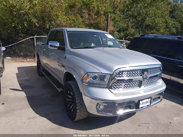 2018 RAM 1500 LARAMIE  4X4 5'7 BOX