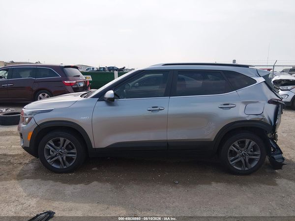2023 KIA SELTOS S