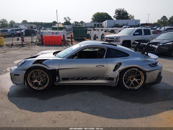 2025 PORSCHE 911 GT3 RS