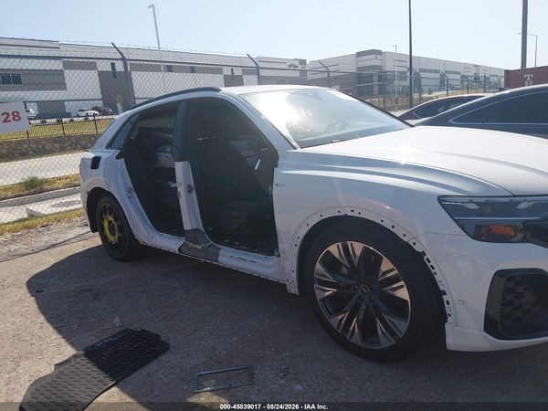 2026 AUDI Q8 — I6