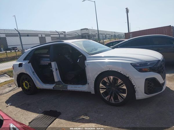 2026 AUDI Q8 — I116