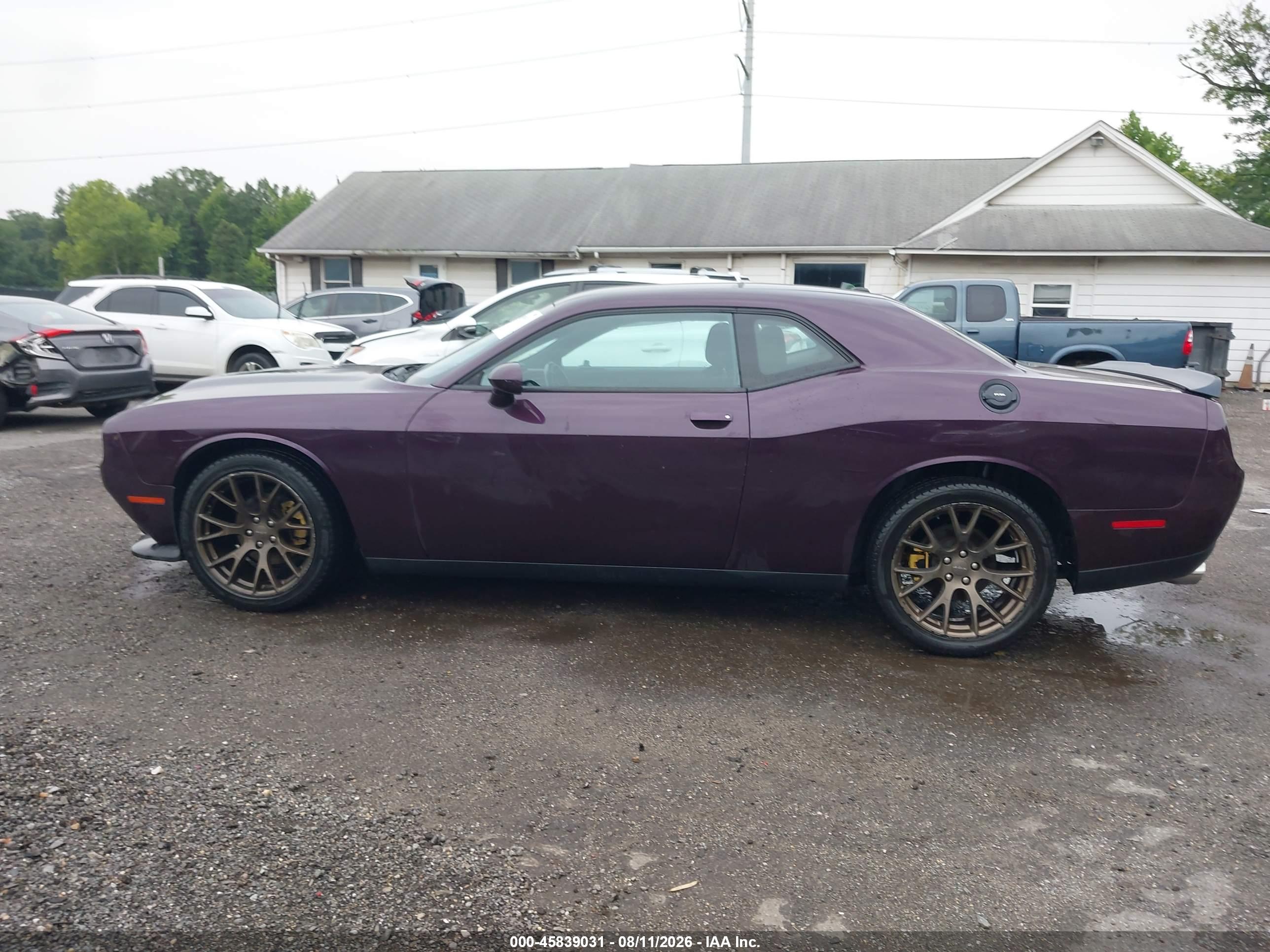 2020 DODGE CHALLENGER SXT