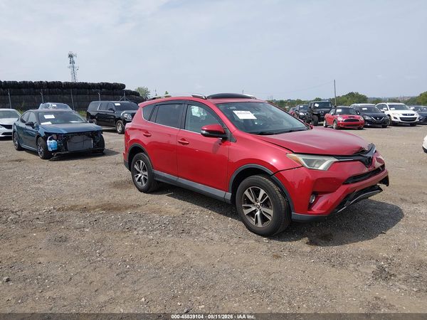 2017 TOYOTA RAV4 XLE — I1
