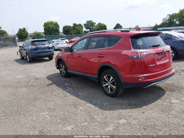 2017 TOYOTA RAV4 XLE — I3