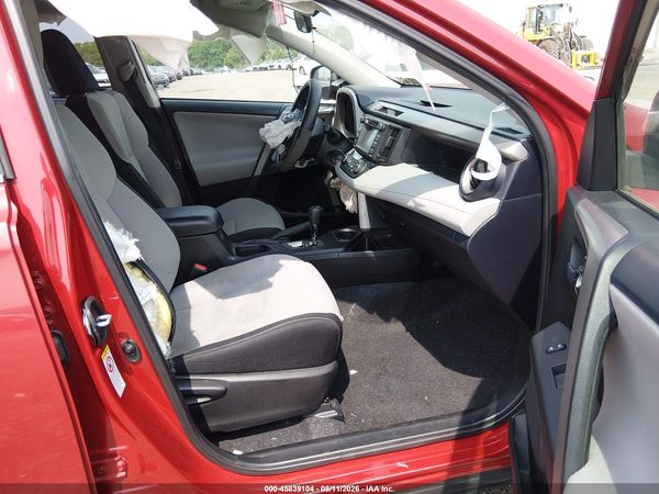 2017 TOYOTA RAV4 XLE — I5