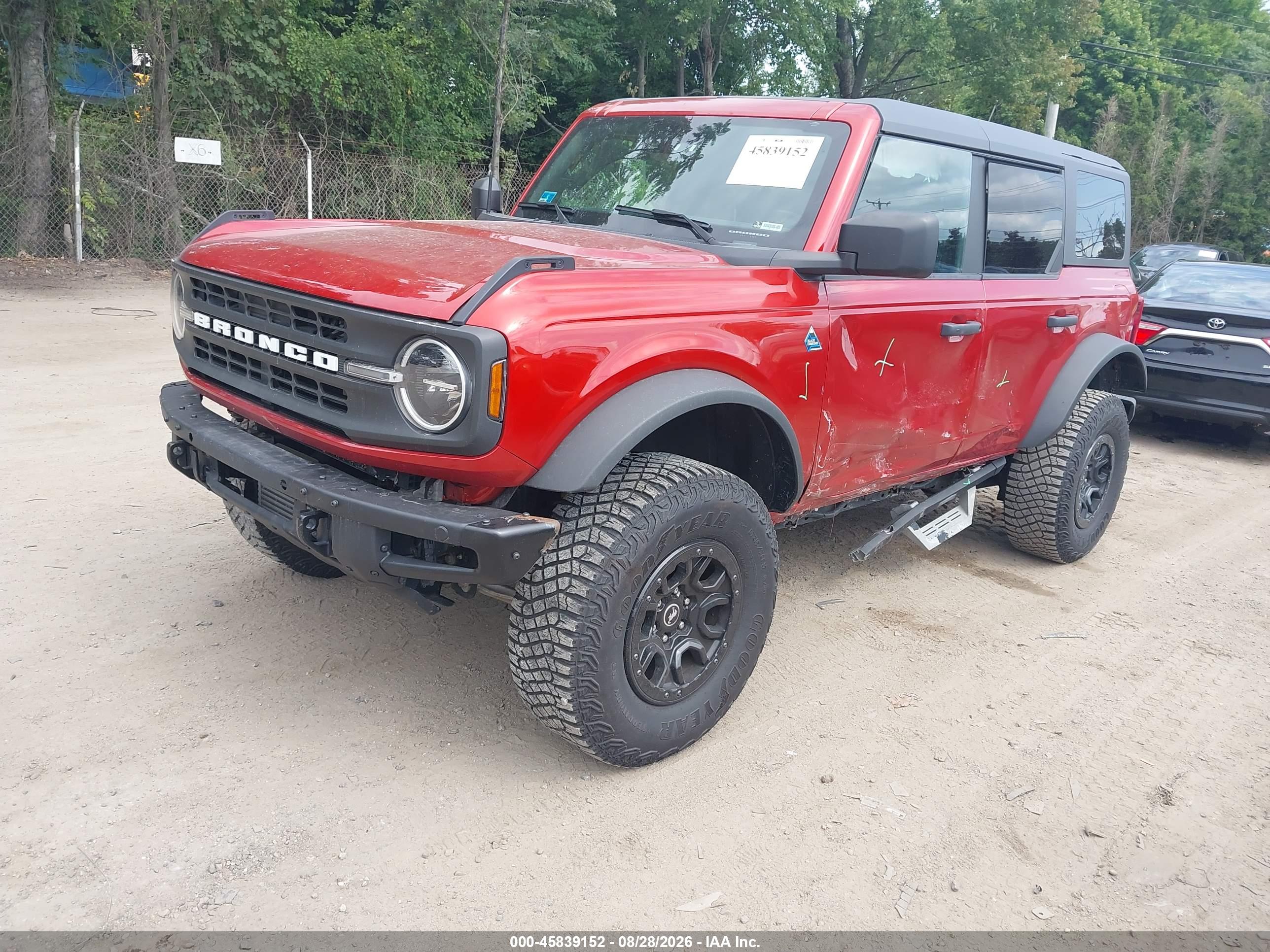 2022 FORD BRONCO BLACK DIAMOND — I2