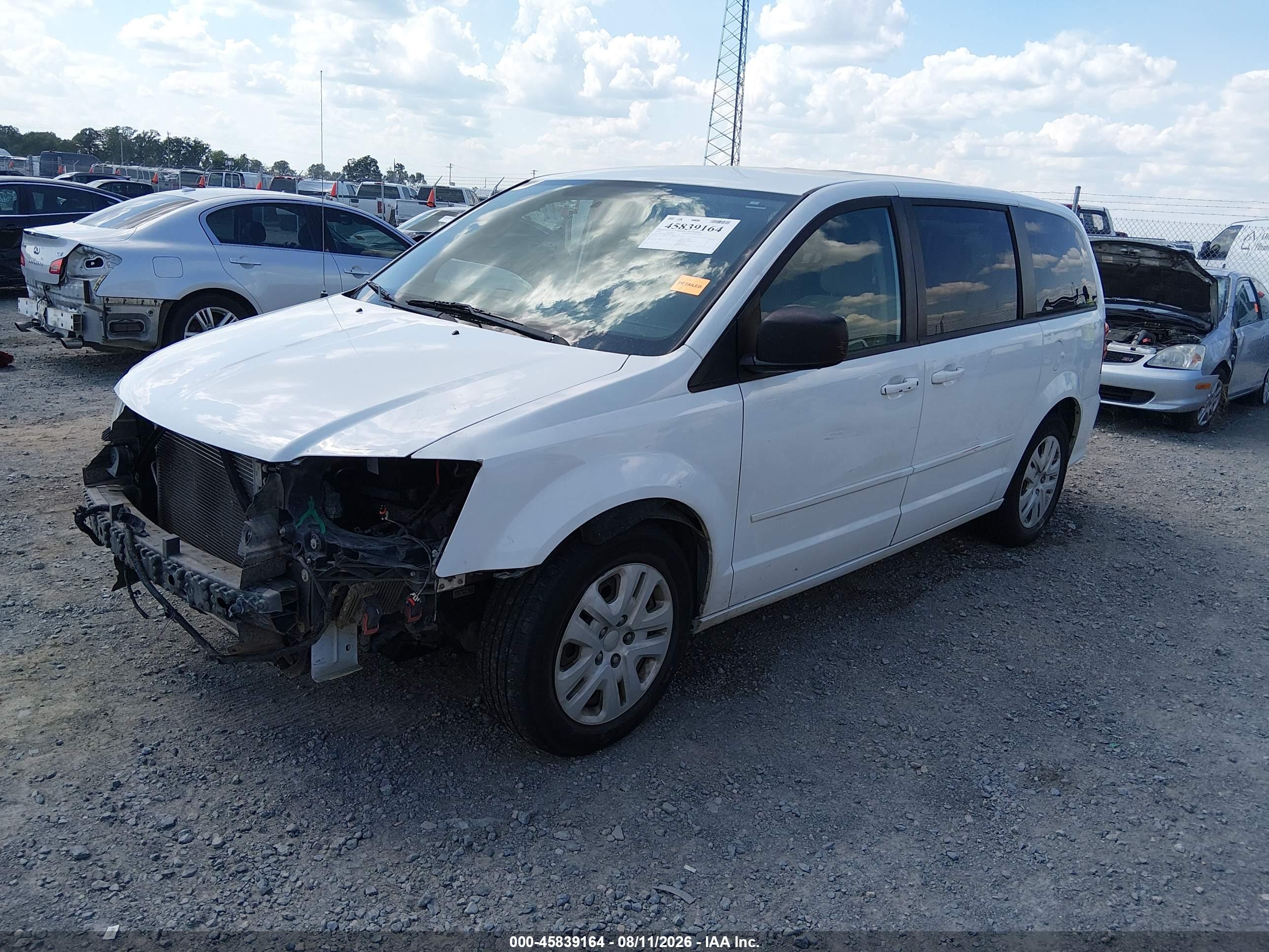 2016 DODGE GRAND CARAVAN SE — I2