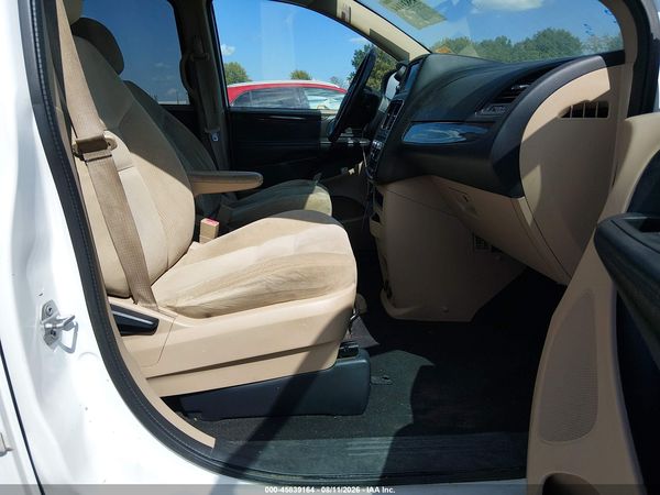 2016 DODGE GRAND CARAVAN SE — I5