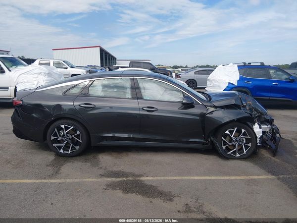 2026 KIA K5 EX