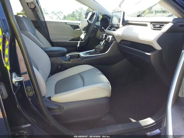 2021 TOYOTA RAV4 XLE PREMIUM — I5