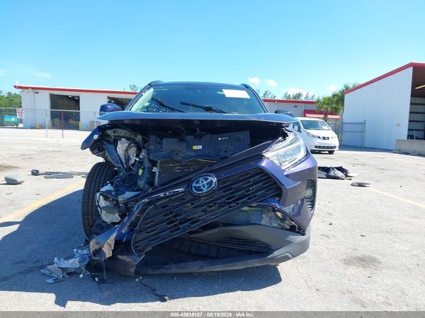2021 TOYOTA RAV4 XLE PREMIUM — I115