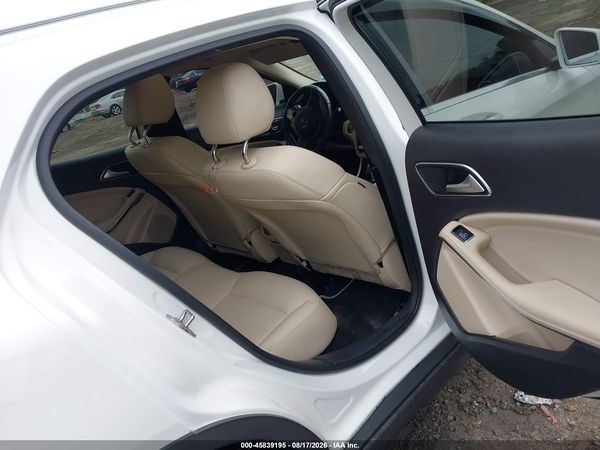 2020 MERCEDES-BENZ GLA 250 4MATIC