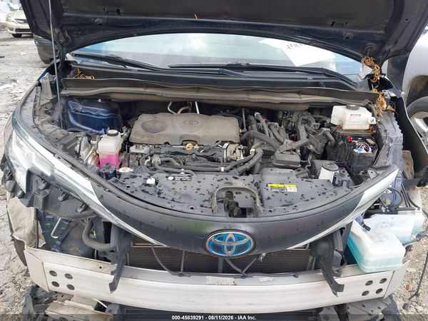 2021 TOYOTA SIENNA LE