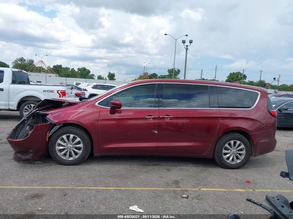 2019 CHRYSLER PACIFICA TOURING PLUS