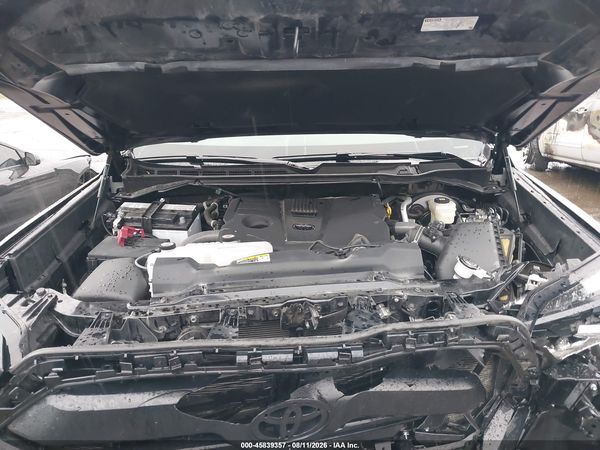 2025 TOYOTA TUNDRA SR5