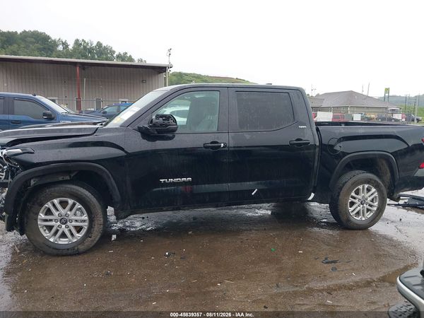 2025 TOYOTA TUNDRA