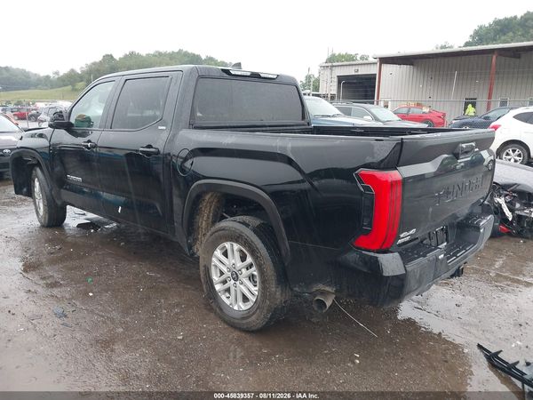 2025 TOYOTA TUNDRA SR5