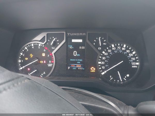 2025 TOYOTA TUNDRA SR5