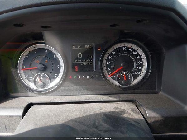 2022 RAM 1500 CLASSIC TRADESMAN  4X4 6'4 BOX