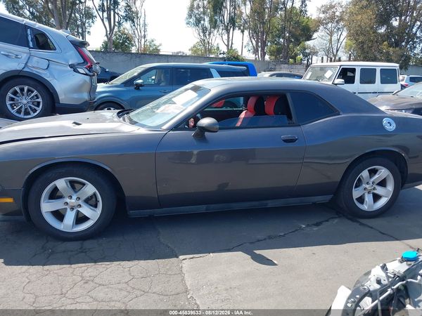 2013 DODGE CHALLENGER SXT
