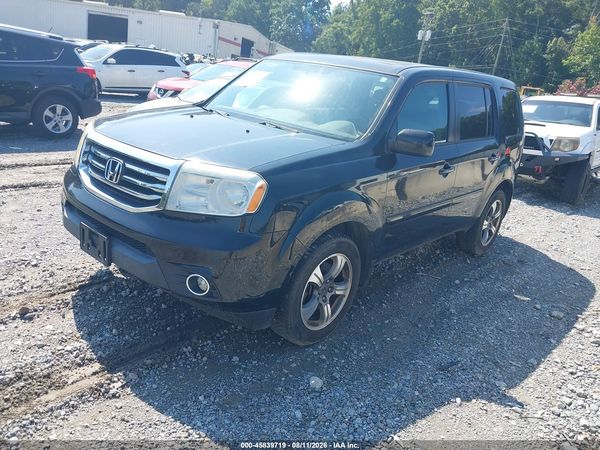 2015 HONDA PILOT SE