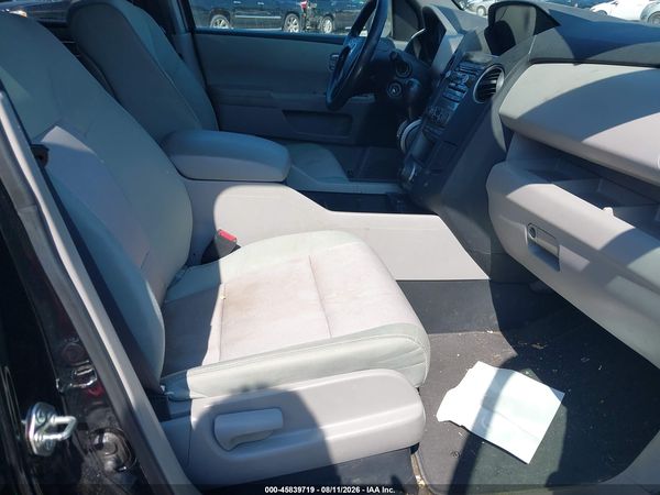 2015 HONDA PILOT SE