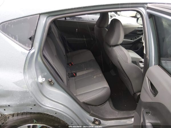 2025 SUBARU CROSSTREK PREMIUM — I8