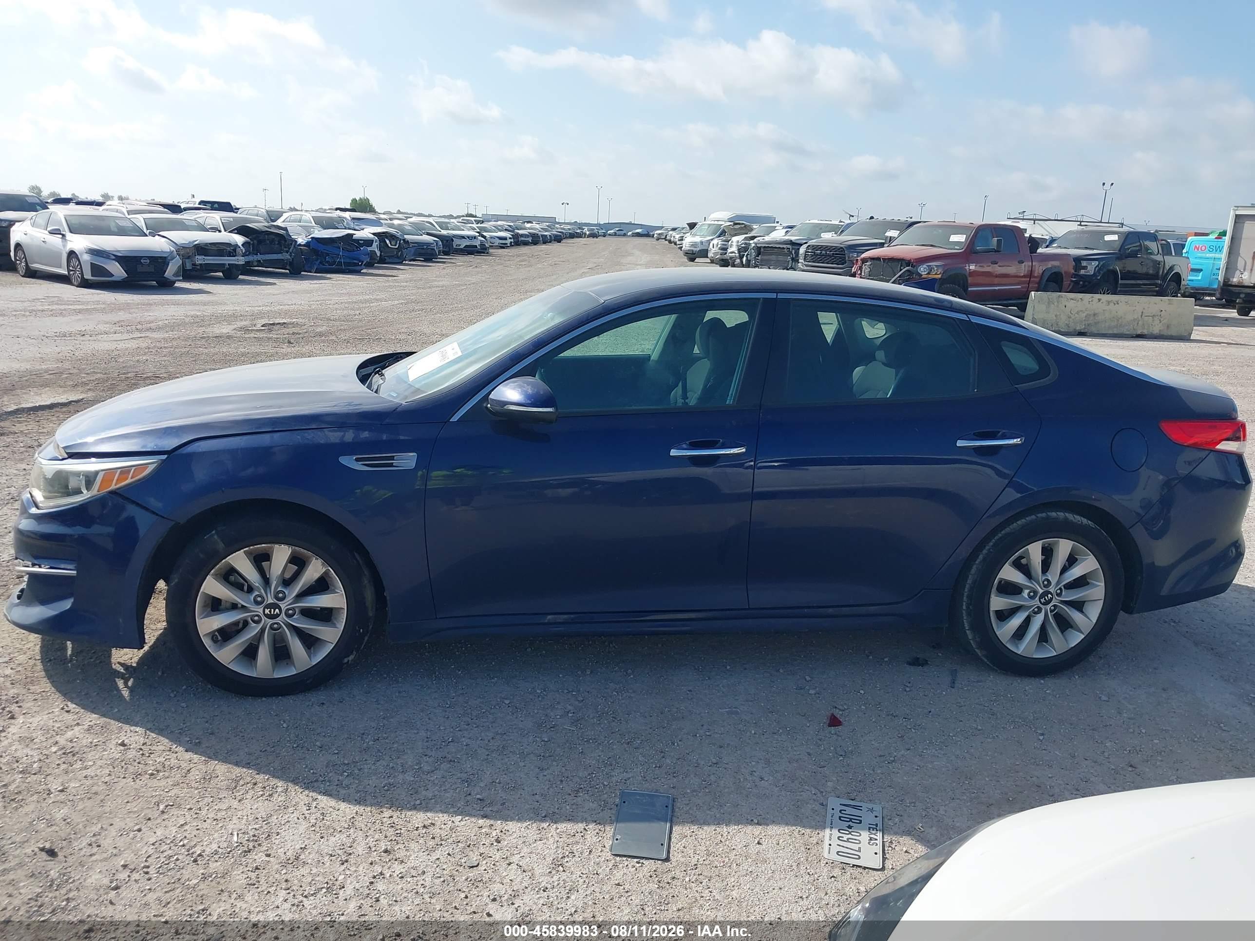 2017 KIA OPTIMA LX