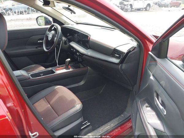 2026 NISSAN KICKS SR — I5