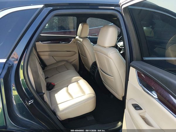 2017 CADILLAC XT5 LUXURY