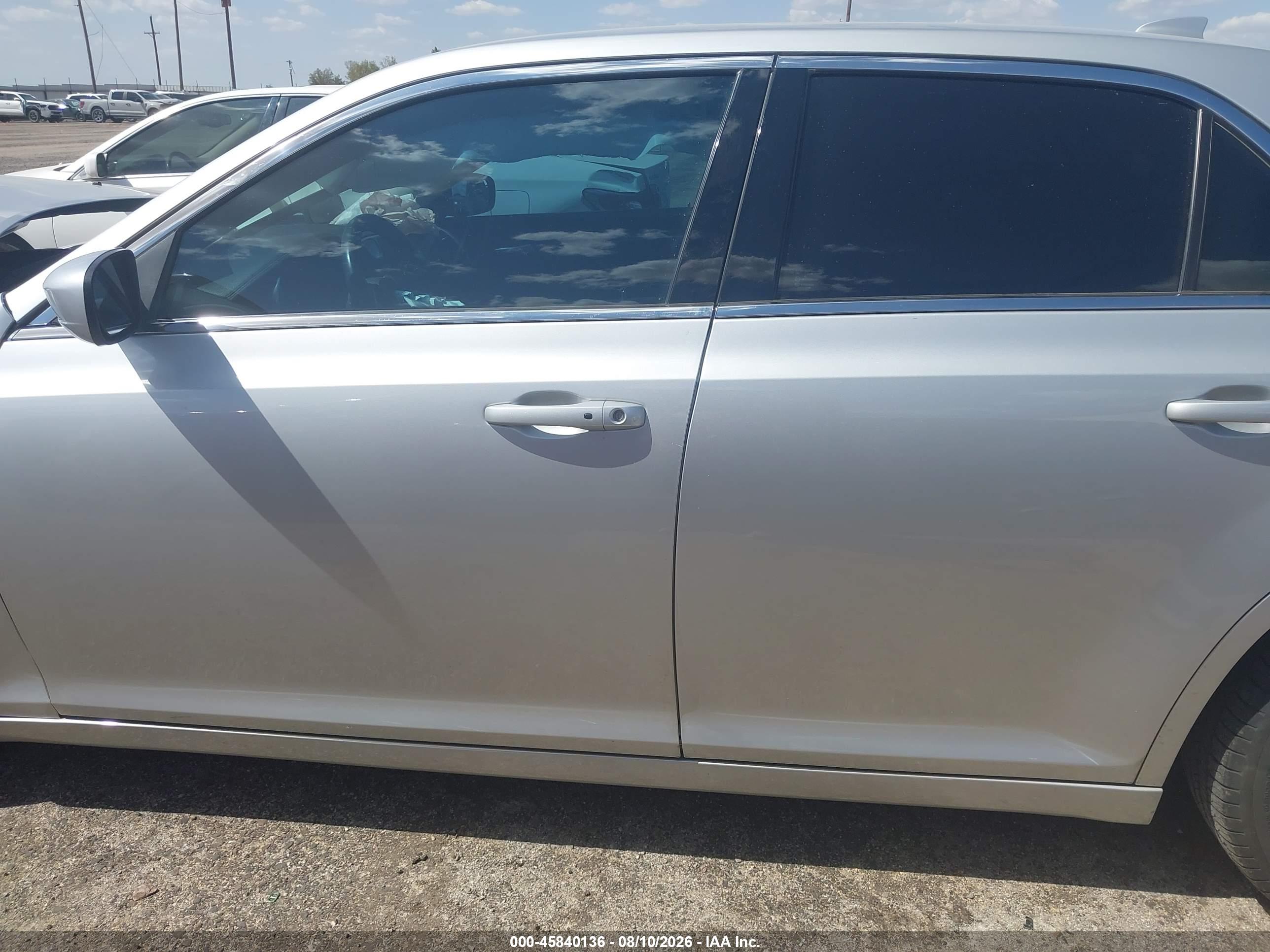 2020 CHRYSLER 300 TOURING