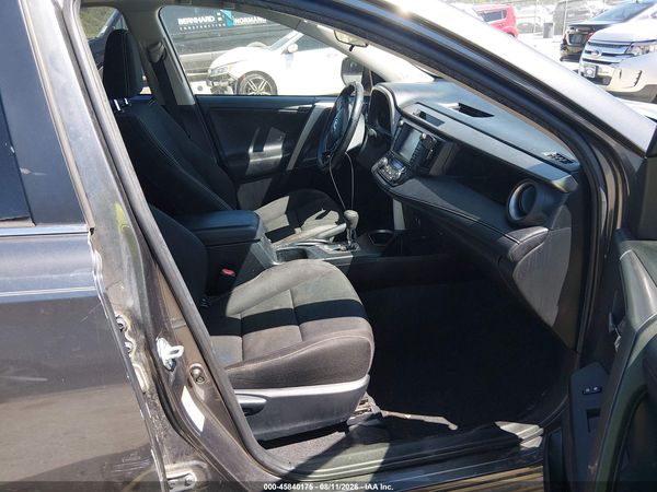 2017 TOYOTA RAV4 XLE