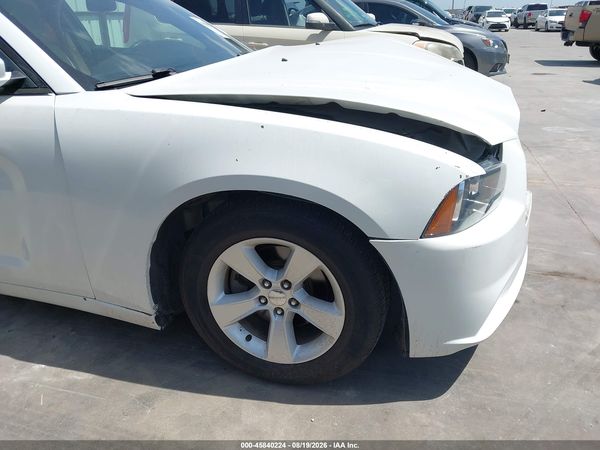 2012 DODGE CHARGER SE