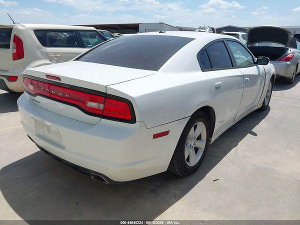 2012 DODGE CHARGER SE