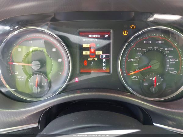 2012 DODGE CHARGER SE