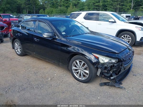 2017 INFINITI Q50 2.0T PREMIUM
