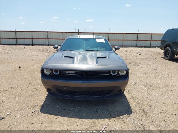 2019 DODGE CHALLENGER SXT