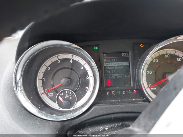 2016 DODGE GRAND CARAVAN SXT — I7
