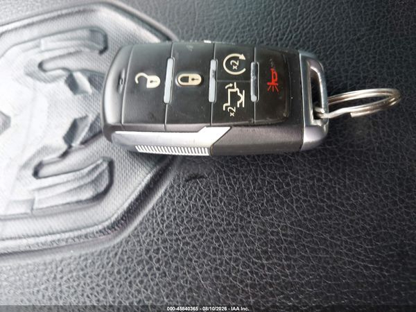 2021 RAM 1500 LARAMIE  4X4 5'7 BOX
