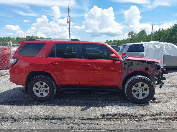 2022 TOYOTA 4RUNNER SR5