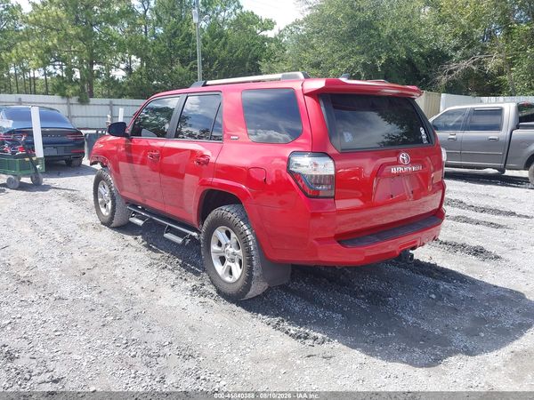 2022 TOYOTA 4RUNNER SR5