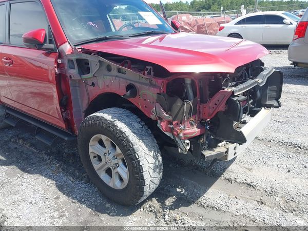 2022 TOYOTA 4RUNNER SR5