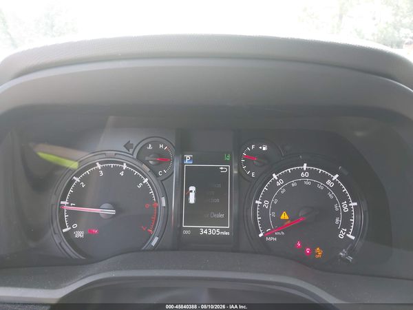 2022 TOYOTA 4RUNNER SR5