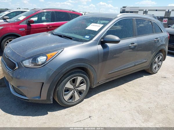 2017 KIA NIRO LX