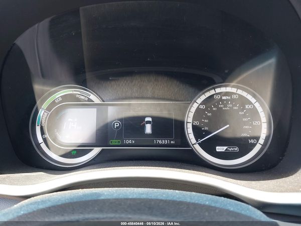 2017 KIA NIRO LX