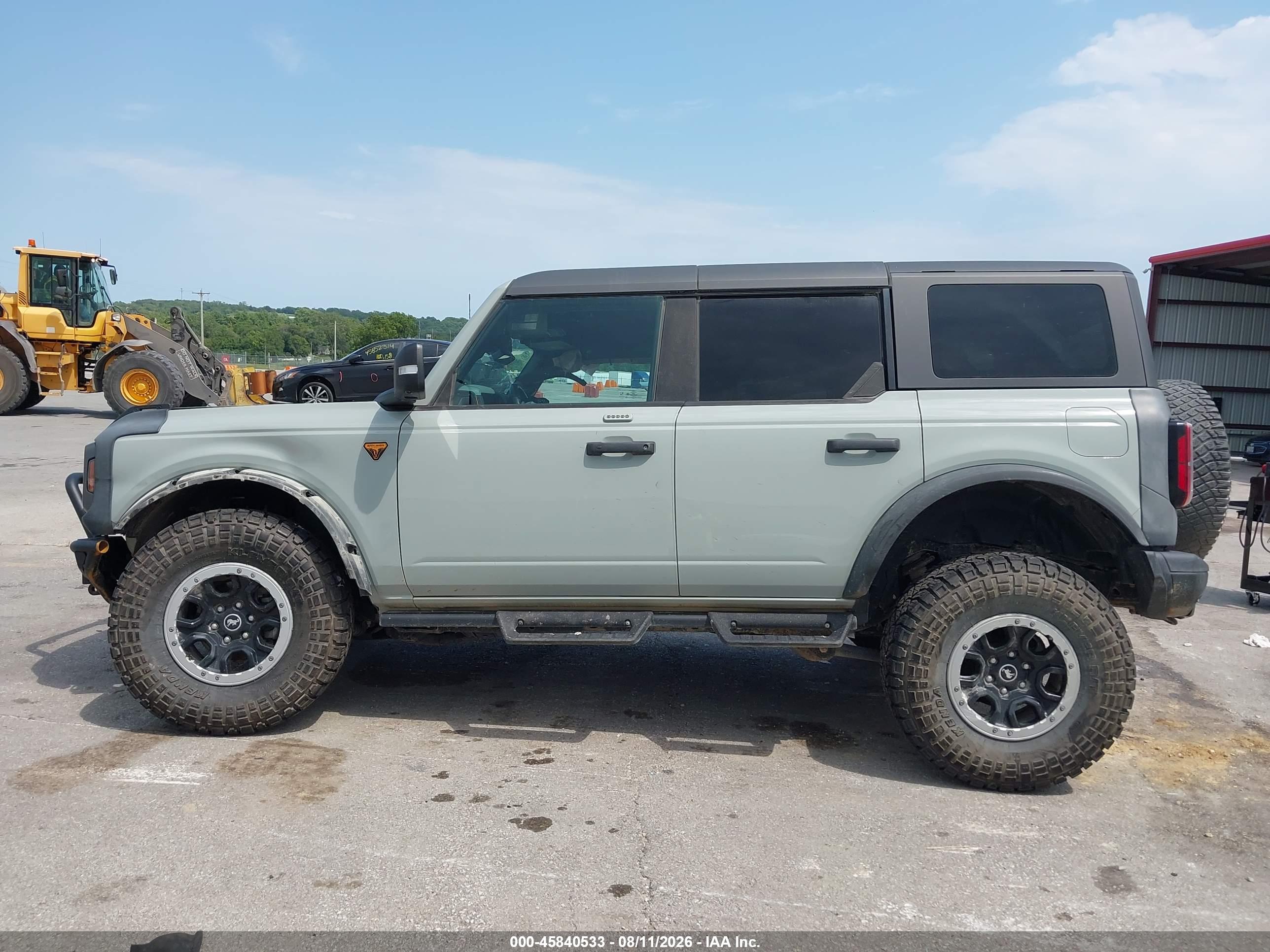 2023 FORD BRONCO BADLANDS