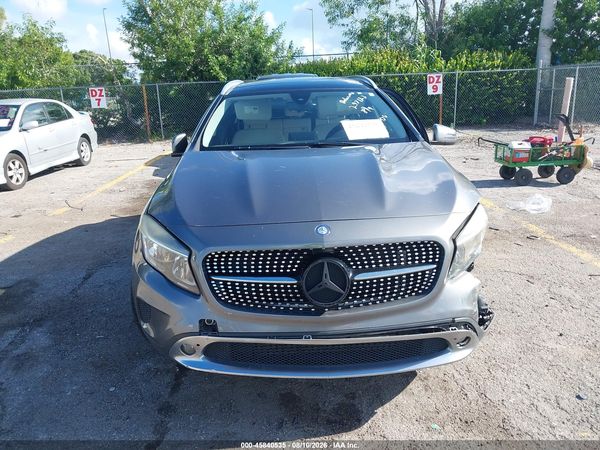 2016 MERCEDES-BENZ GLA 250 GLA250