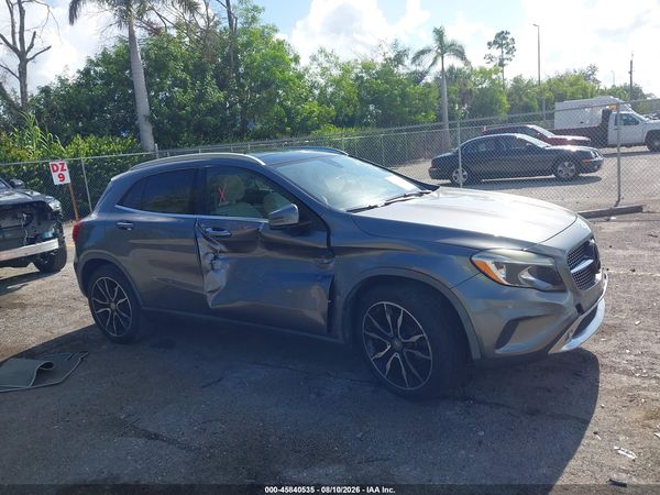 2016 MERCEDES-BENZ GLA 250 GLA250