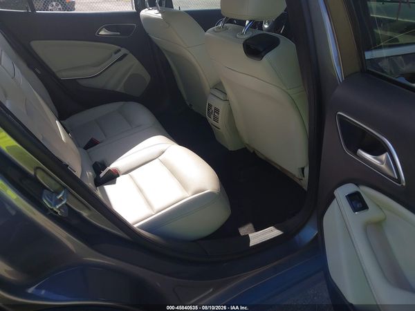 2016 MERCEDES-BENZ GLA 250 GLA250