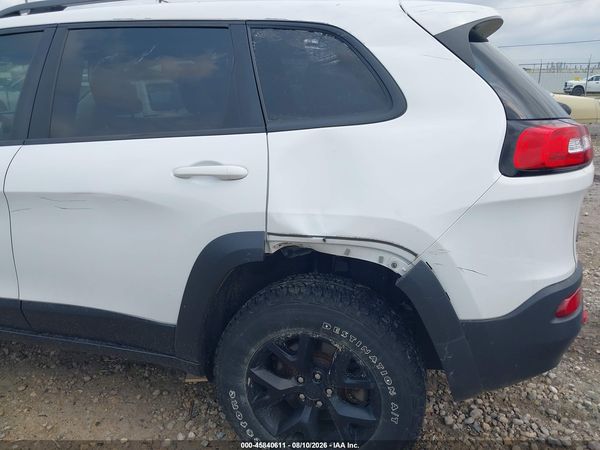 2018 JEEP CHEROKEE TRAILHAWK 4X4